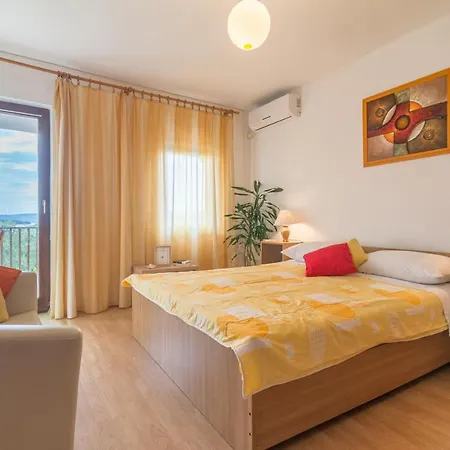 Apartments Bepina Biograd Na Moru Exterior photo