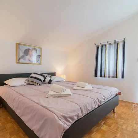 Apartments Bepina Biograd Na Moru Exterior photo