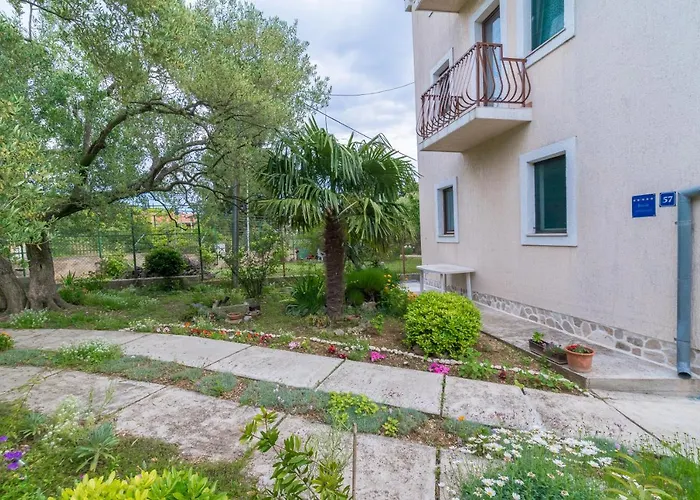Apartments Bepina